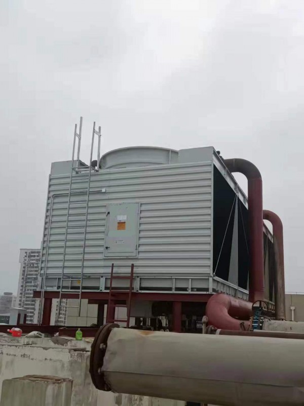 方形冷却塔
